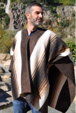 Poncho cordillère des Andes en laine naturelle d'alpaga