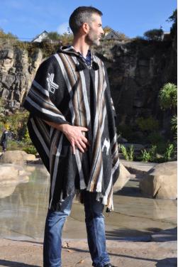 Poncho avec capuche grand taille fine fibre d'alpaga