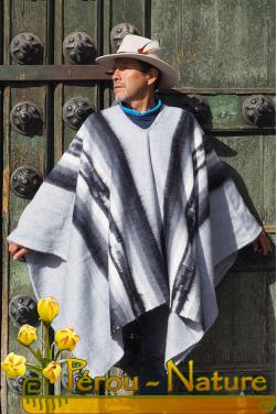Poncho péruvien homme en laine naturelle d'alpaga